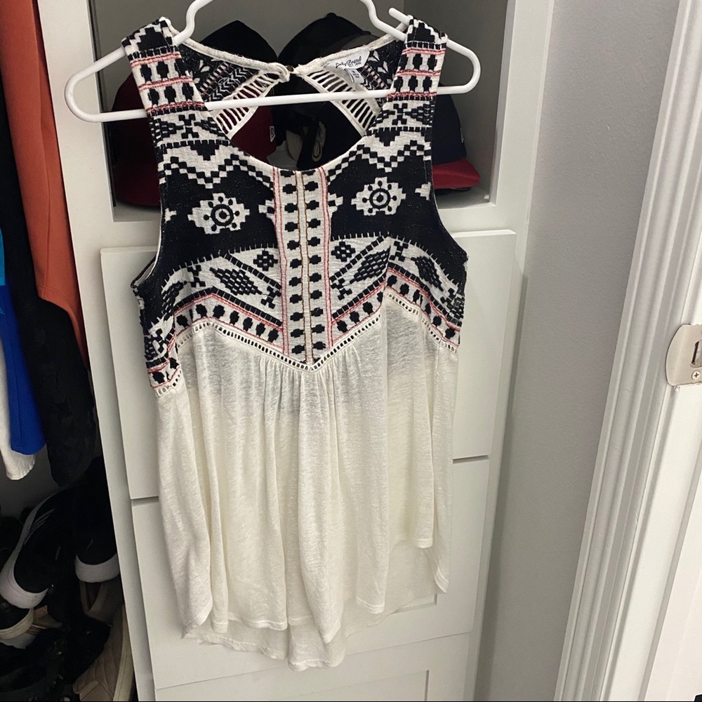 Lucky Brand top